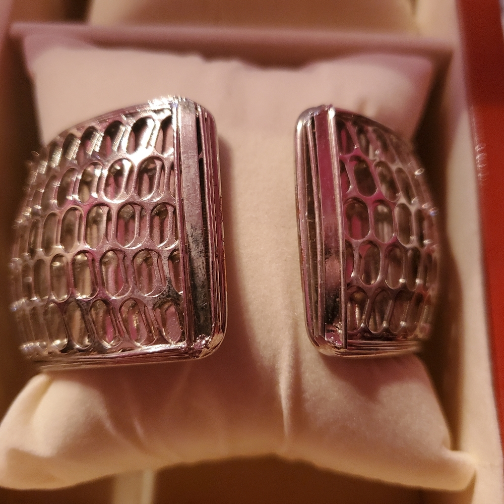 Silver Fitted Bracelet
